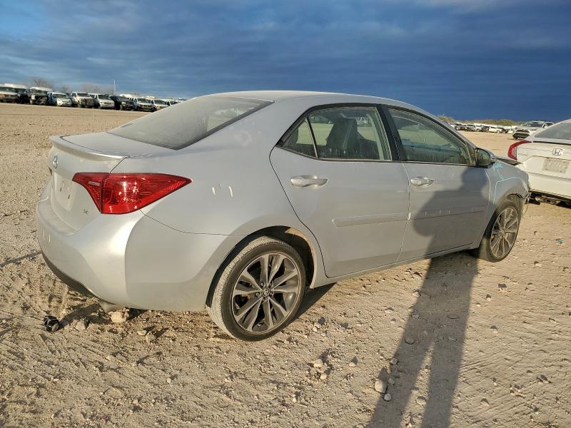 Фото 3 - TOYOTA COROLLA