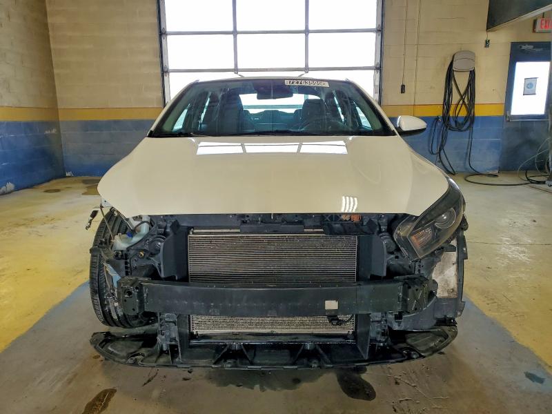 Фото 5 - KIA FORTE