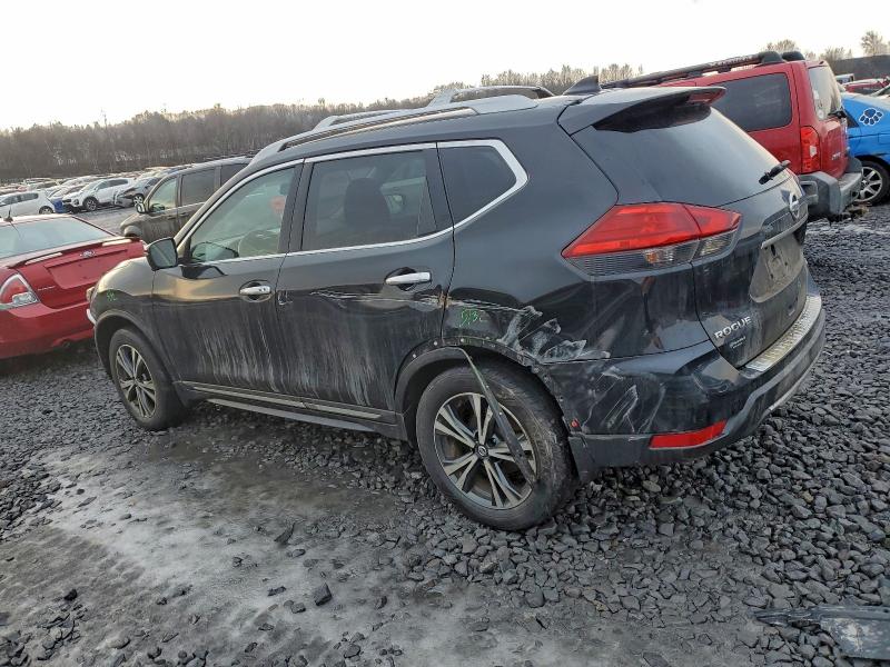 Фото 2 - NISSAN ROGUE