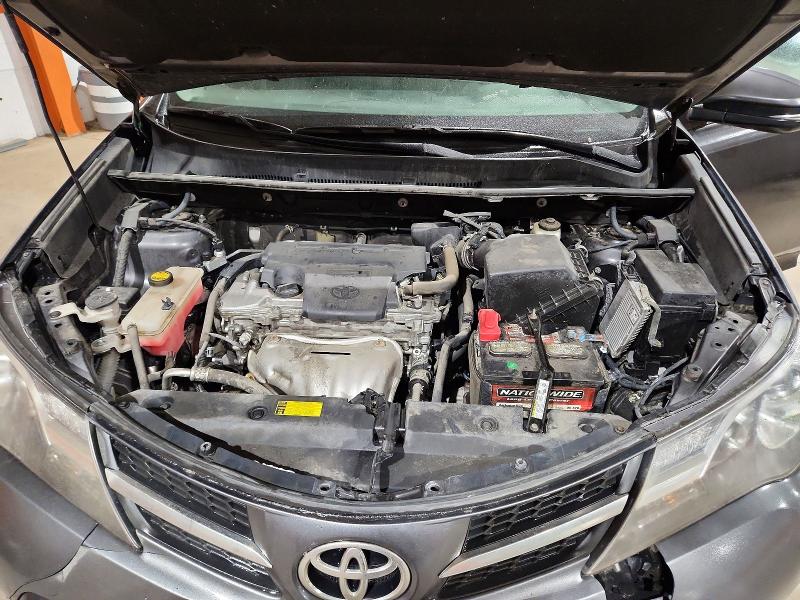 Фото 12 - TOYOTA RAV4