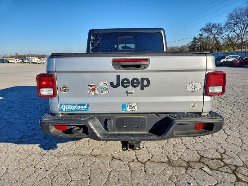 Фото 6 - JEEP GLADIATOR