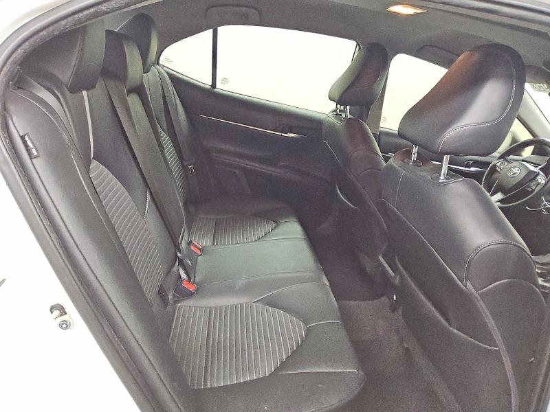 Фото 10 - TOYOTA CAMRY