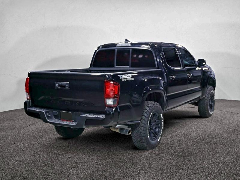 Фото 4 - TOYOTA TACOMA