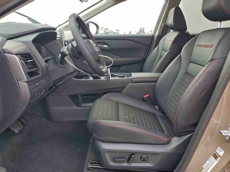 Фото 7 - NISSAN ROGUE