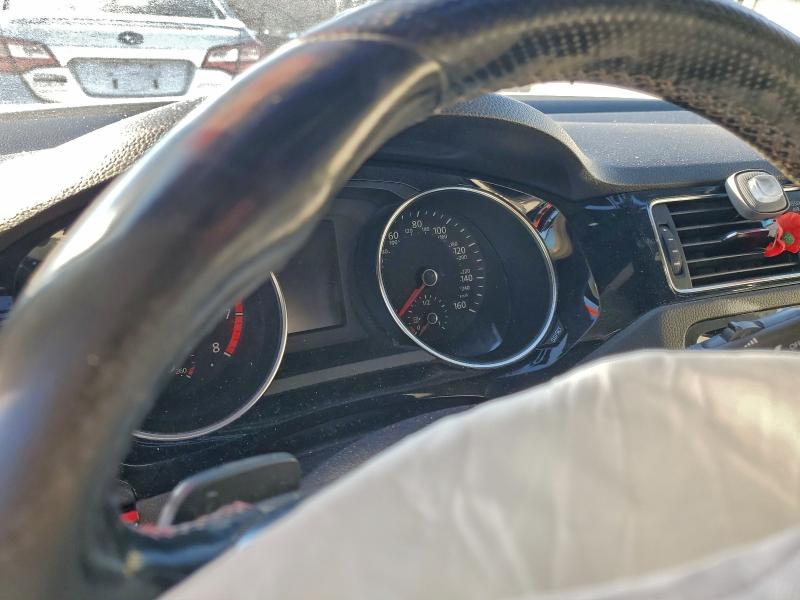 Фото 9 - VOLKSWAGEN JETTA