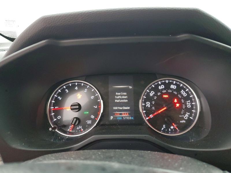 Фото 9 - TOYOTA RAV4