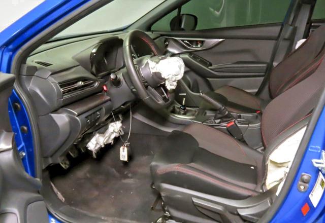 Фото 9 - SUBARU WRX