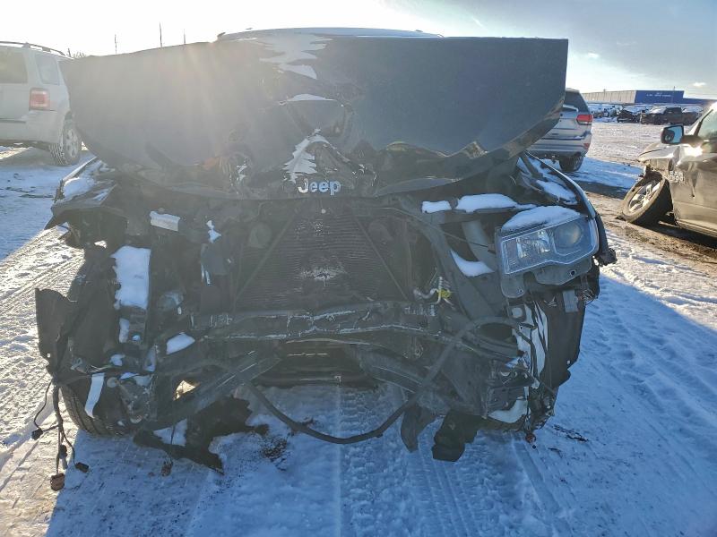 Фото 5 - JEEP GRAND CHER