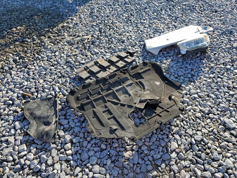 Фото 12 - FORD ESCAPE