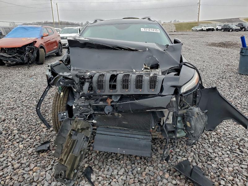 Фото 5 - JEEP GRAND CHER