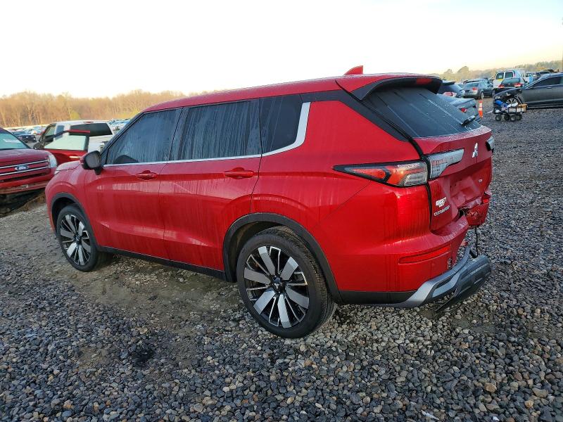 Фото 2 - MITSUBISHI OUTLANDER