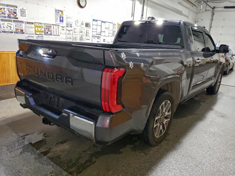 Фото 3 - TOYOTA TUNDRA