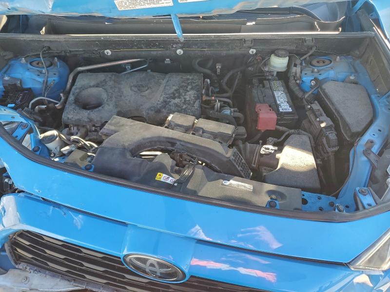 Фото 12 - TOYOTA RAV4