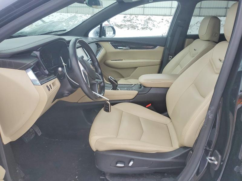 Фото 7 - CADILLAC XT5