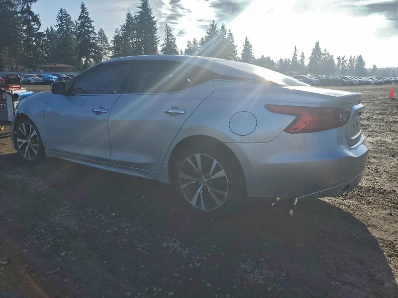Фото 2 - NISSAN MAXIMA