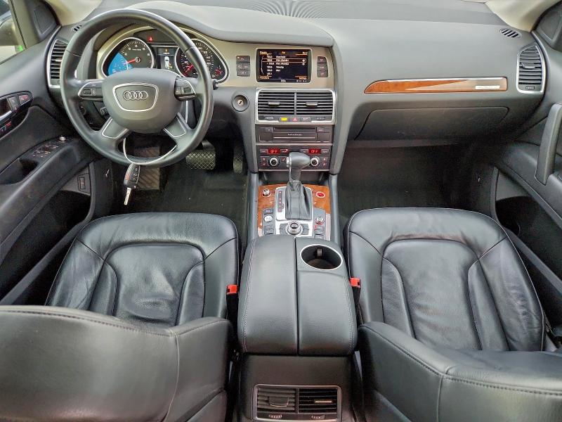 Фото 8 - AUDI Q7