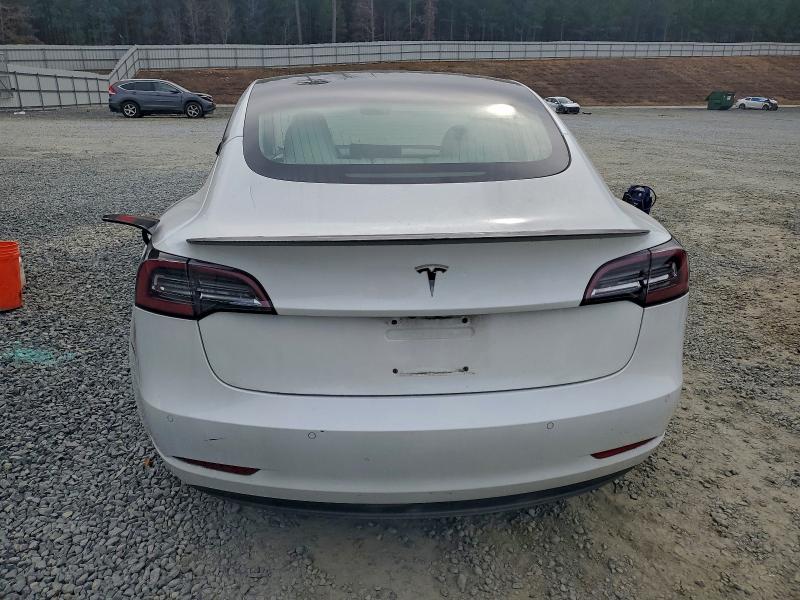 Фото 6 - TESLA MODEL 3