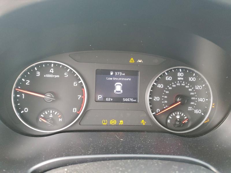 Фото 9 - KIA SELTOS