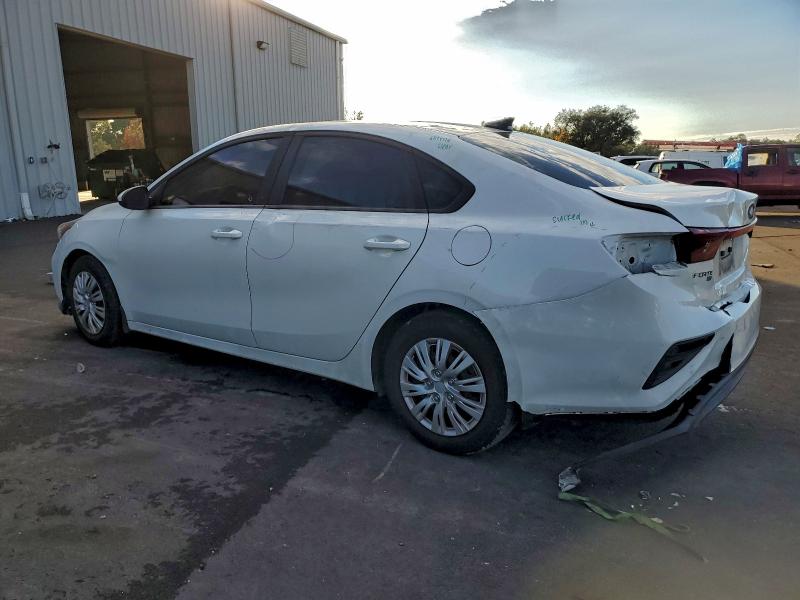 Фото 2 - KIA FORTE