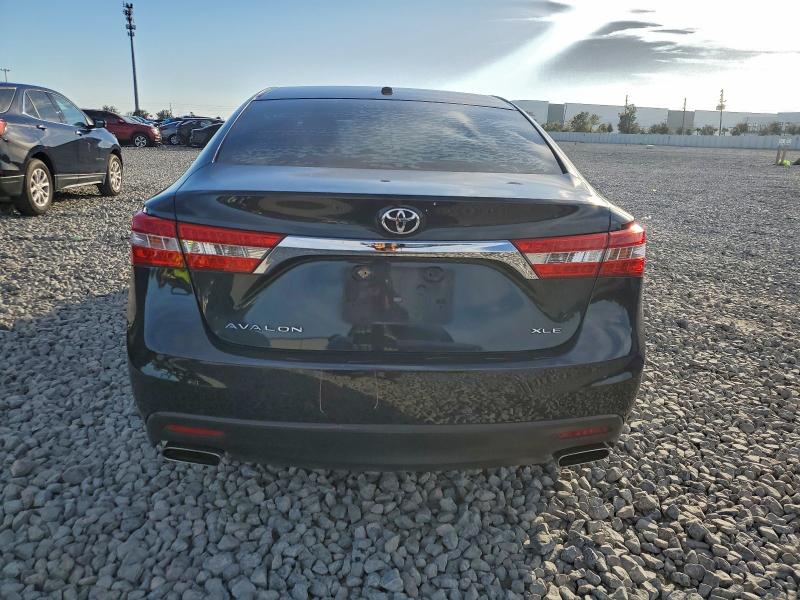 Фото 6 - TOYOTA AVALON