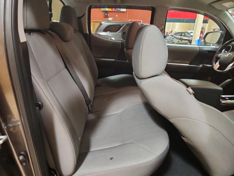 Фото 10 - TOYOTA TACOMA