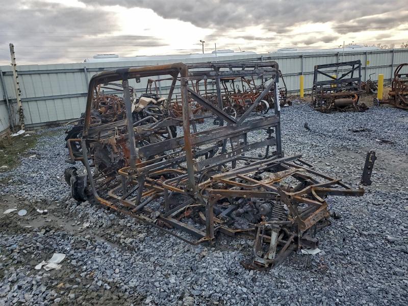 POLARIS SIDEBYSIDE 2015