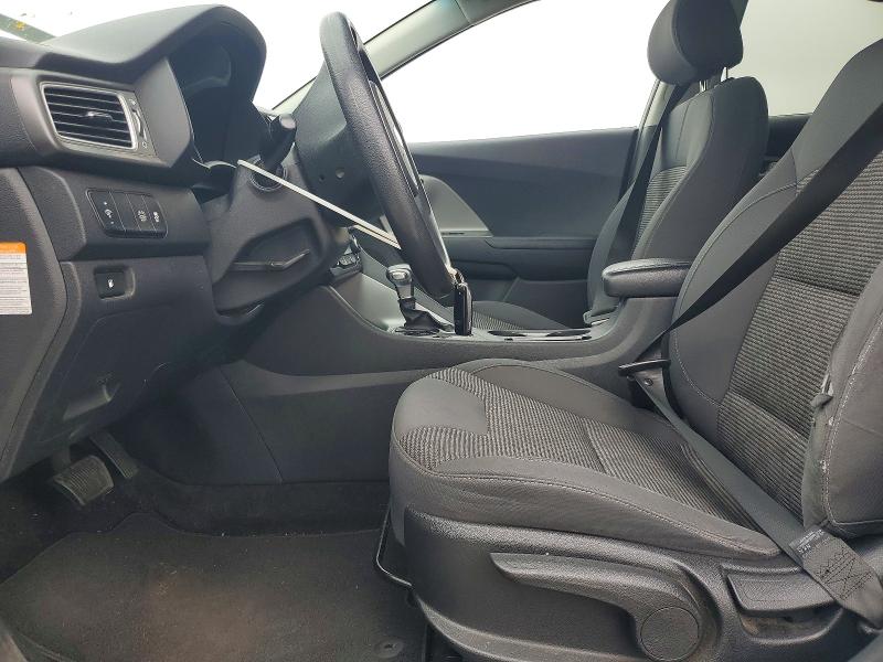 Фото 7 - KIA NIRO