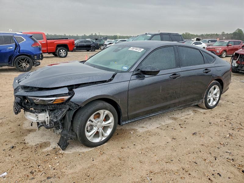 Фото 1 - HONDA ACCORD