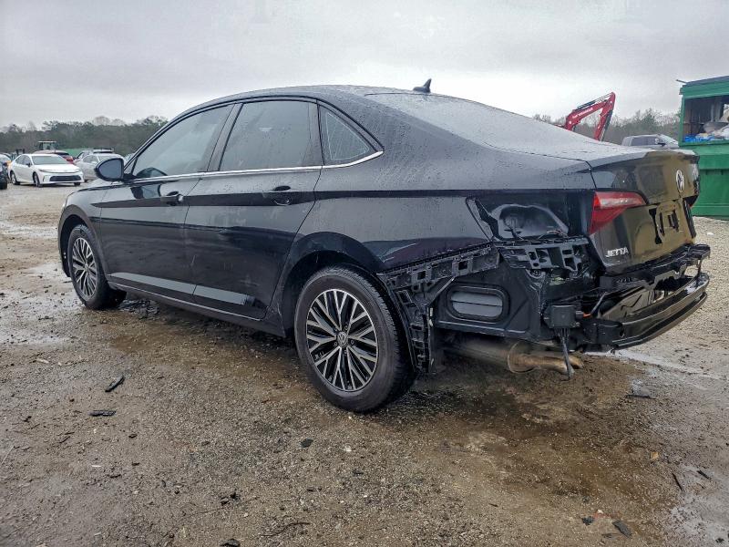 Фото 2 - VOLKSWAGEN JETTA