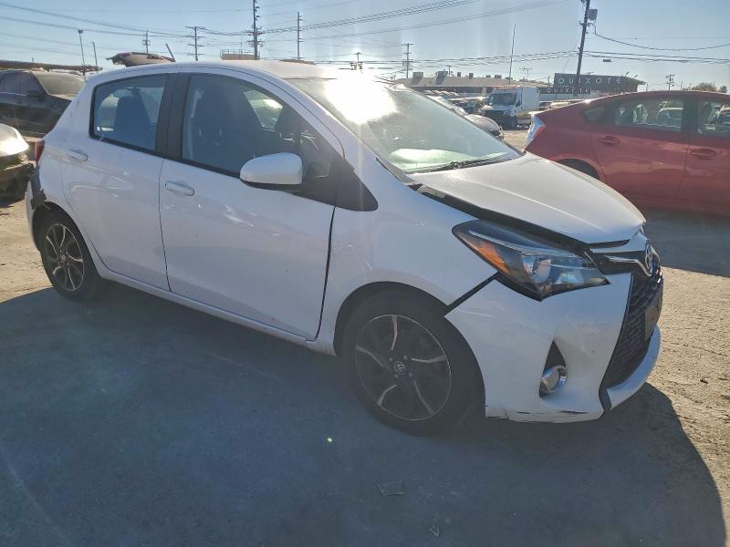 Фото 4 - TOYOTA YARIS