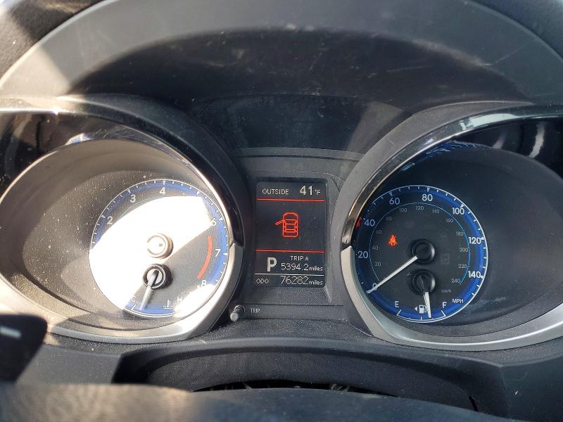 Фото 9 - TOYOTA COROLLA