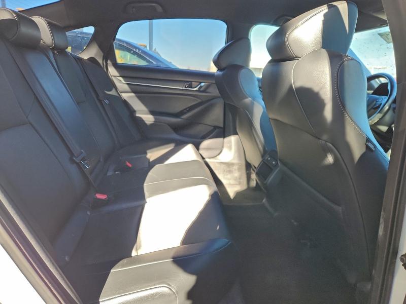 Фото 10 - HONDA ACCORD