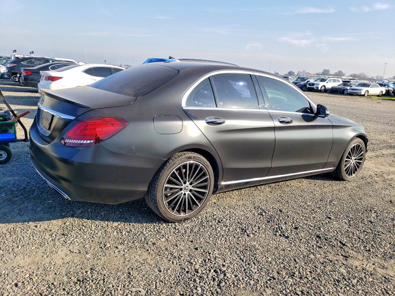 Фото 3 - MERCEDES-BENZ C-CLASS