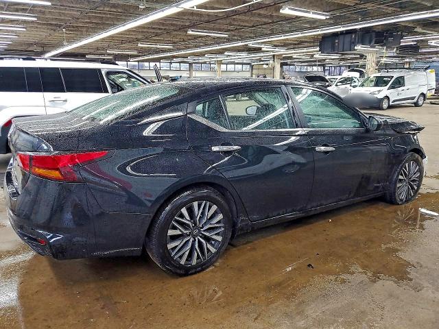 Фото 3 - NISSAN ALTIMA