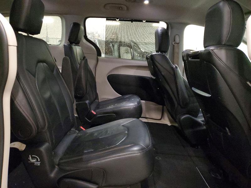 Фото 11 - CHRYSLER PACIFICA