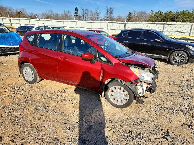Фото 4 - NISSAN VERSA