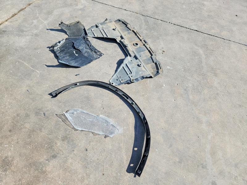 Фото 13 - NISSAN ROGUE