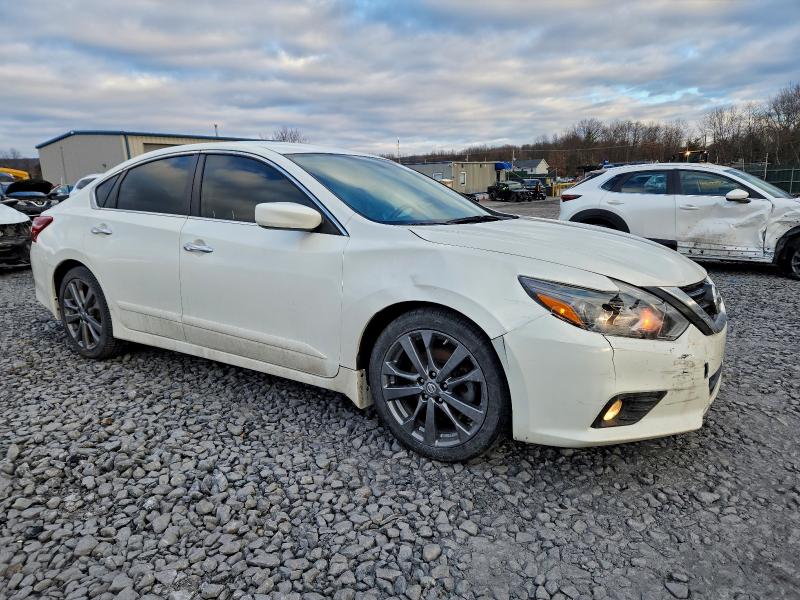 Фото 4 - NISSAN ALTIMA