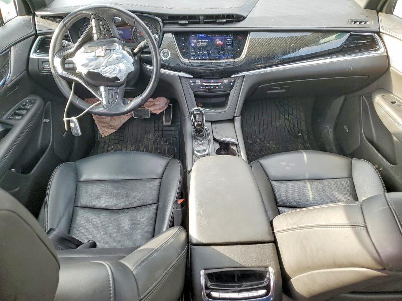 Фото 8 - CADILLAC XT6