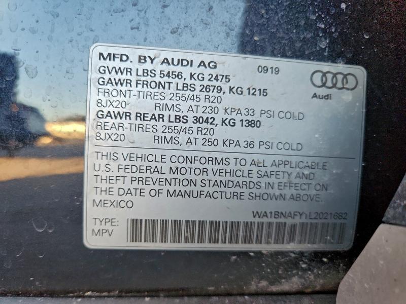 Фото 12 - AUDI Q5