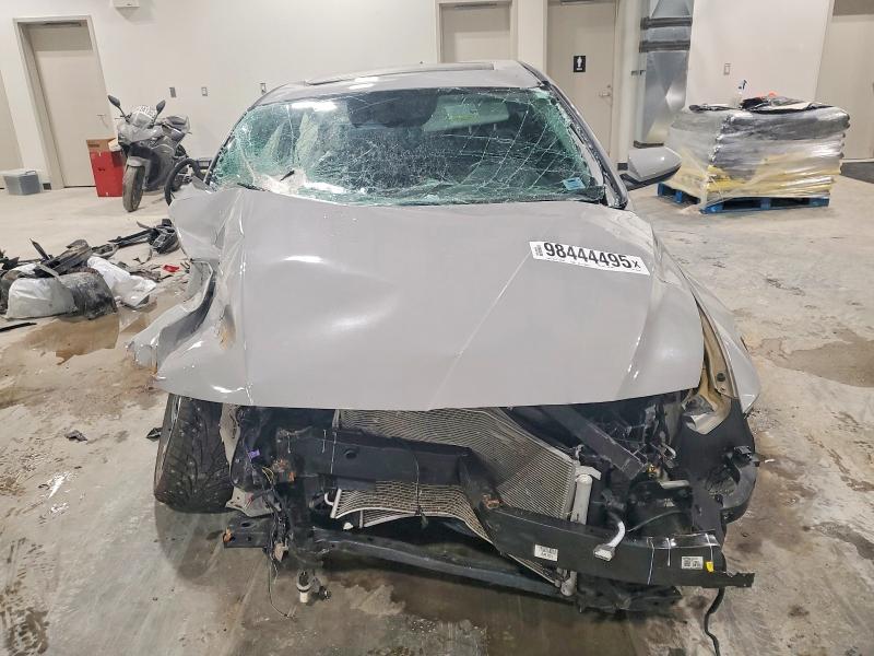 Фото 5 - HYUNDAI ELANTRA