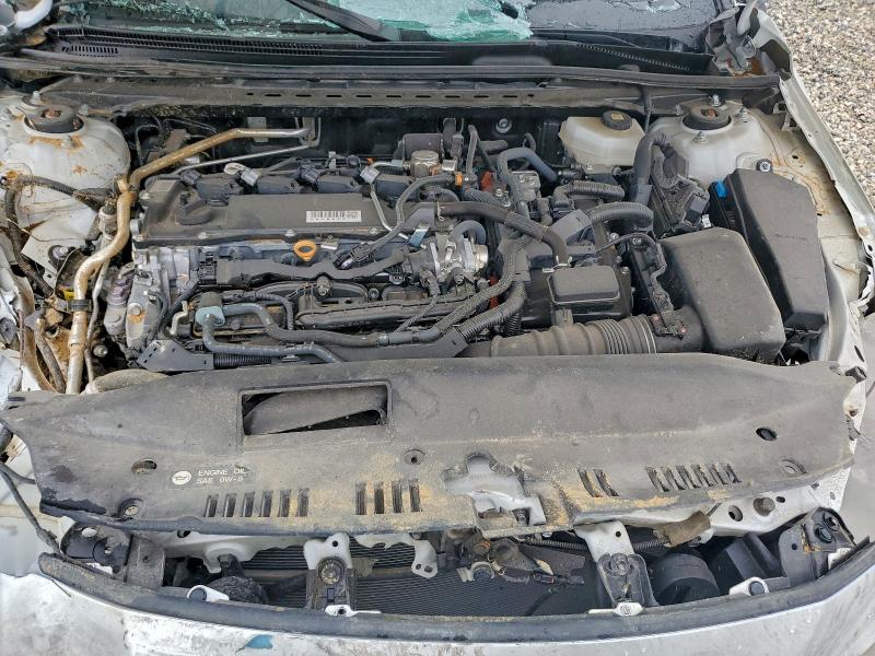 Фото 11 - TOYOTA CAMRY