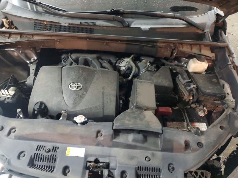 Фото 12 - TOYOTA HIGHLANDER