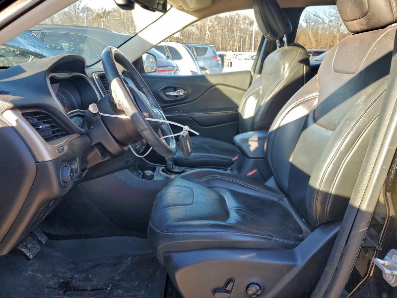 Фото 7 - JEEP GRAND CHER