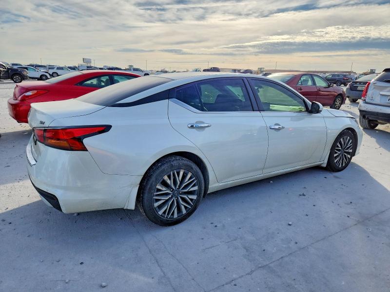 Фото 3 - NISSAN ALTIMA