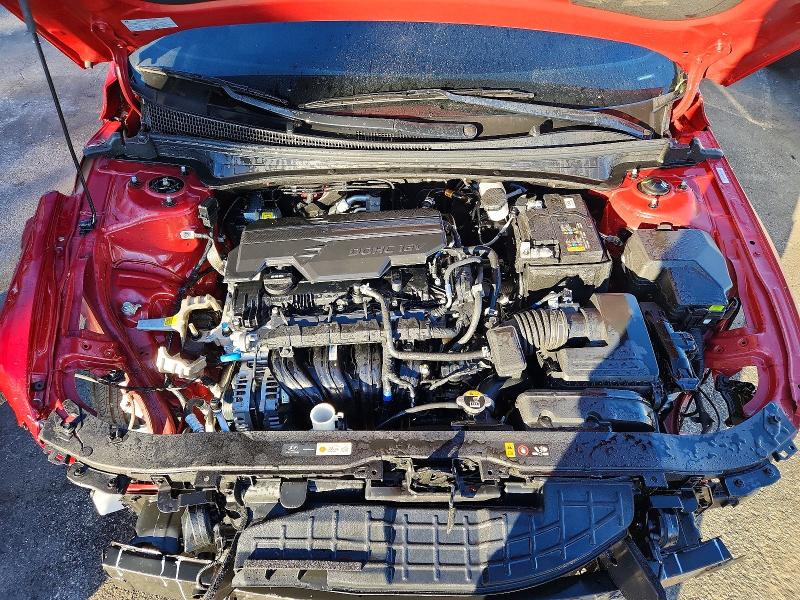 Фото 11 - HYUNDAI ELANTRA