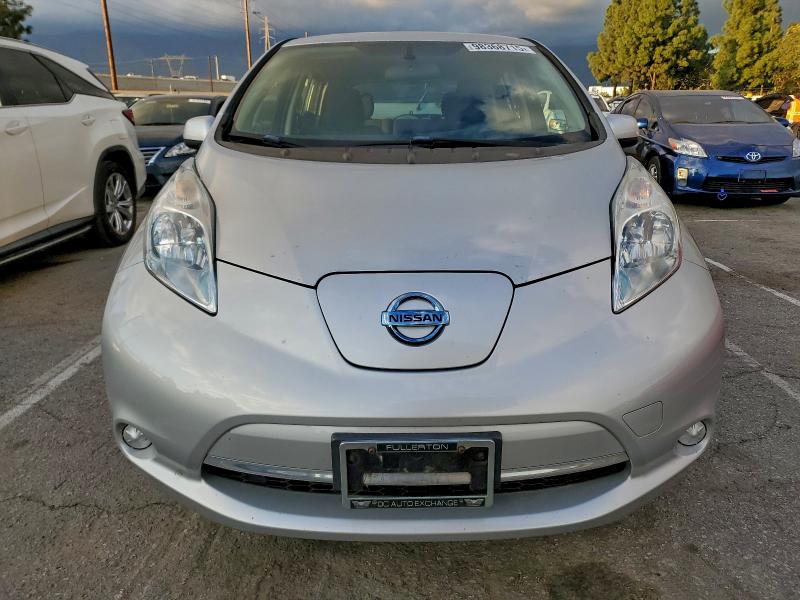 Фото 5 - NISSAN LEAF