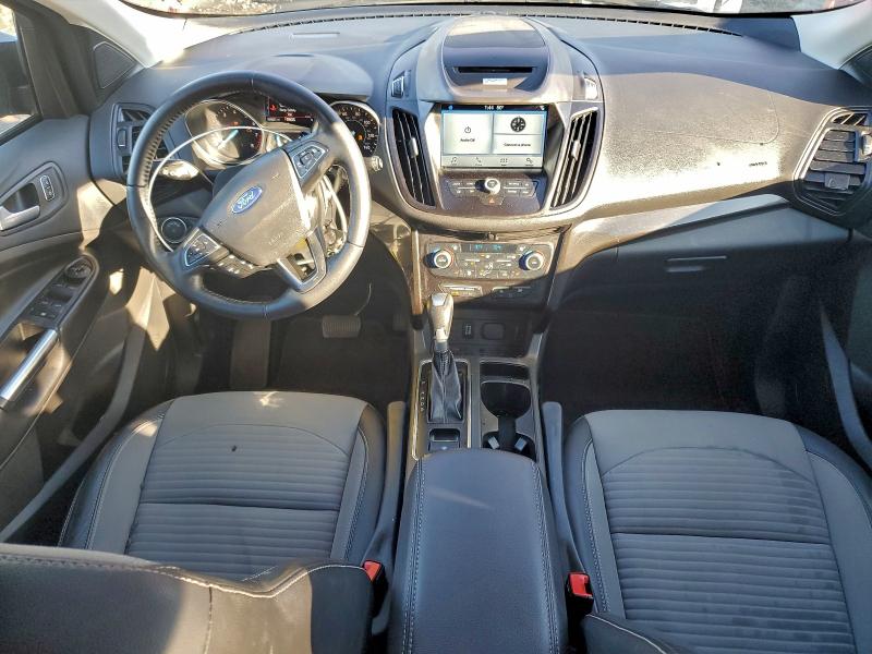 Фото 8 - FORD ESCAPE