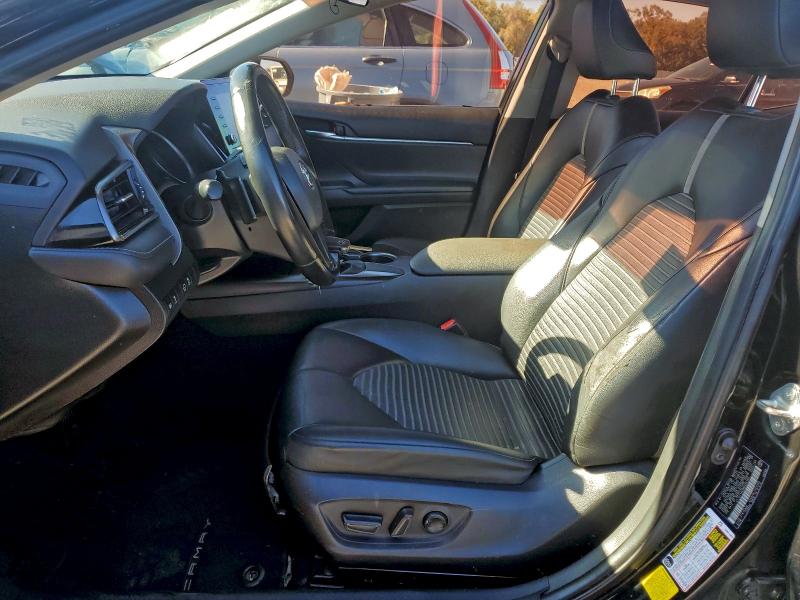 Фото 7 - TOYOTA CAMRY