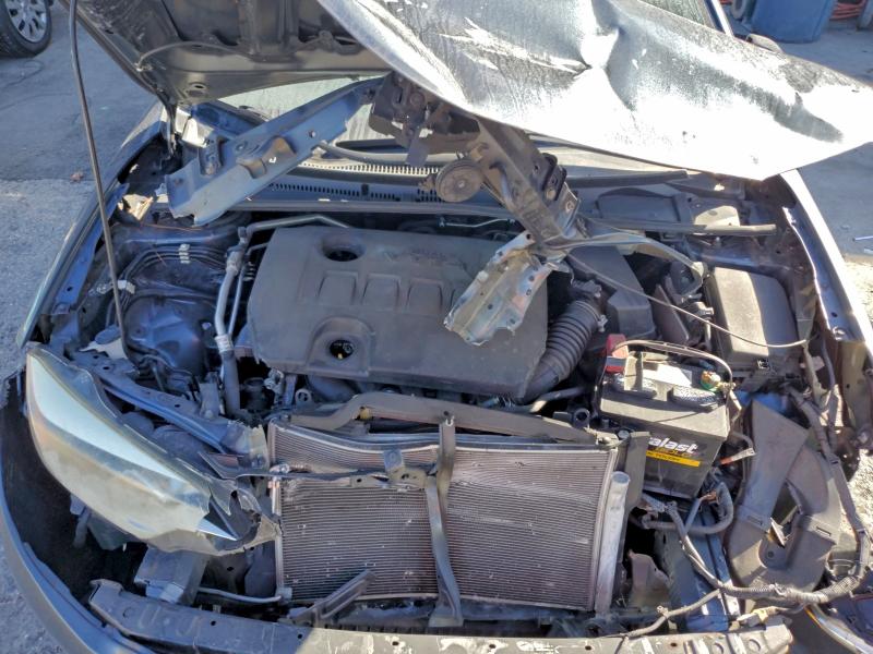 Фото 11 - TOYOTA COROLLA